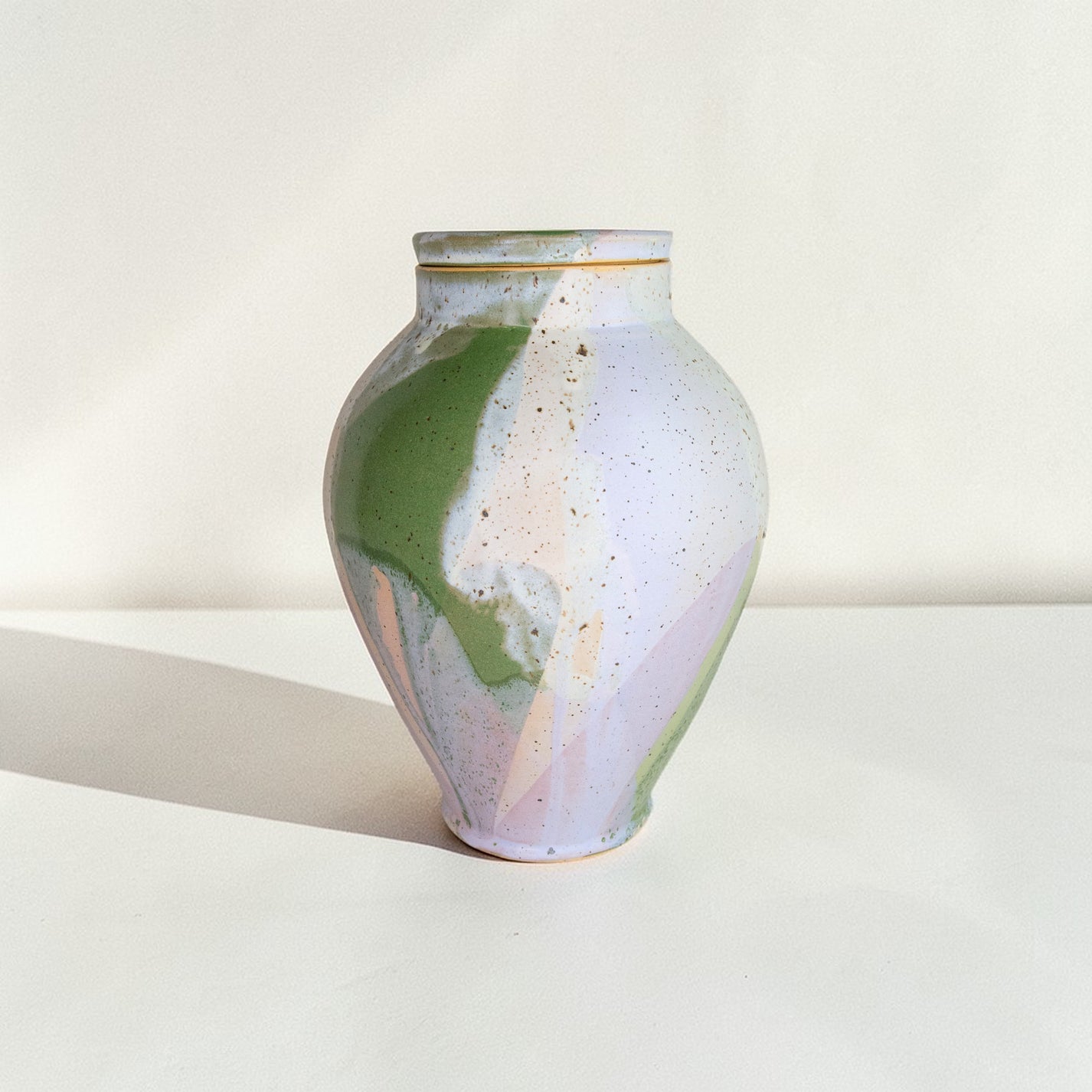 Urn ｜ Haru