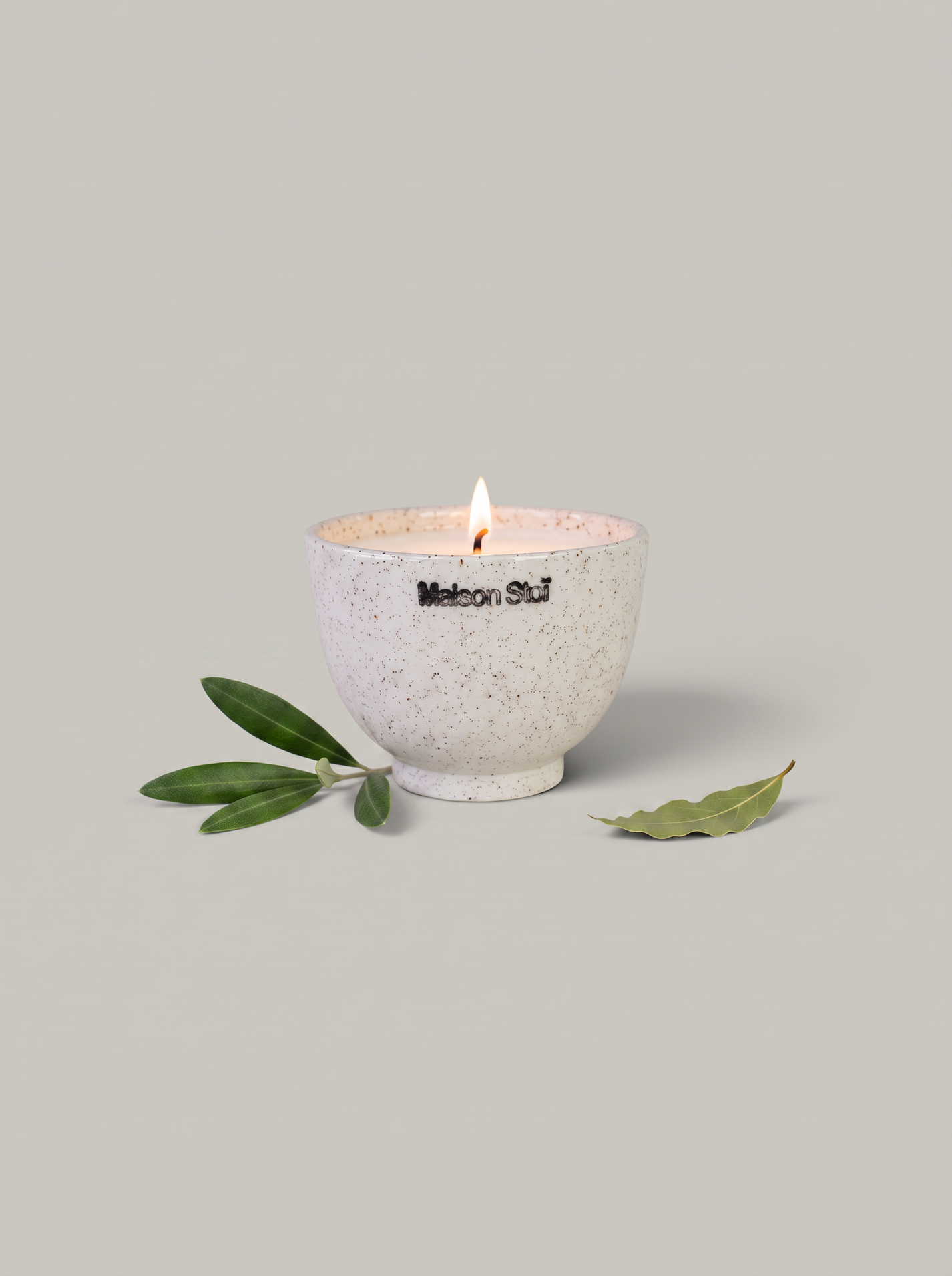 Ceramic candle • Green leaf